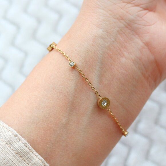 Jewelry - Gold Charm Bracelet